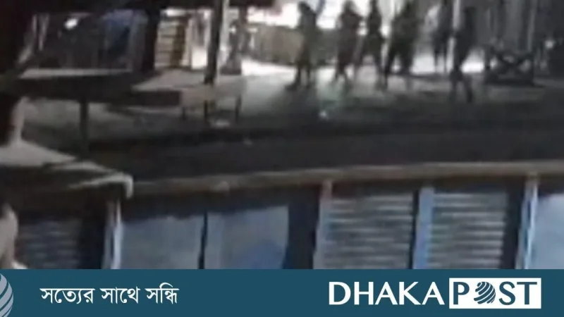 পাবনার পুষ্পপাড়া বাজারে ১ মিনিটে ২ জনের মৃত্যু, ৬ মুখোশধারী গুলি চালায়