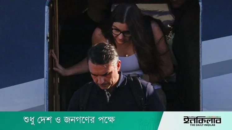 আদালতের নির্দেশ অমান্য করে ফ্লোরিডায় পলায়ন ফ্লাভিও বোলসোনারোর