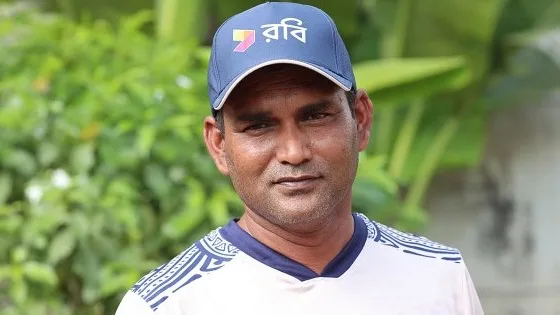 বিসিবি মোহাম্মদ সালাহউদ্দিনকে অন্তর্বর্তীকালীন ব্যাটিং কোচ হিসেবে নিয়োগ দিল