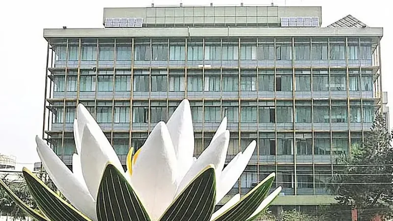 সাইবার হুমকি দূর হওয়ায় বাংলাদেশ ব্যাংক ওয়েবসাইট চালু