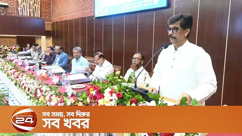 বিদেশে মাছ রপ্তানির উদ্যোগ নেবে সরকার: কৃষিমন্ত্রী