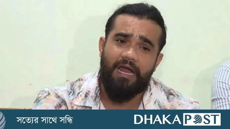 দেশেই আছেন রুমি, চেয়েছেন আগাম জামিন