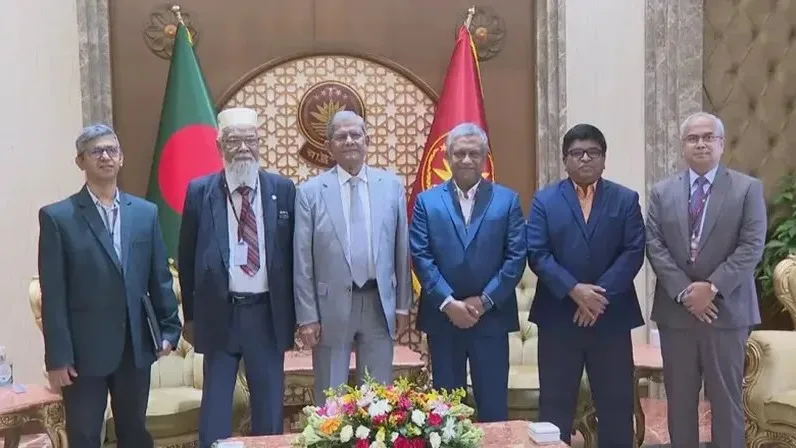 রাষ্ট্রপতি দক্ষ জনশক্তি ও বহুভাষা শিক্ষার ওপর জোর, বিশ্ববিদ্যালয়গুলোকে কারিকুলাম প্রণয়নে আহ্বান