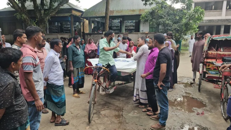 গোয়ালন্দ মাদ্রাসায় খাবার না পেয়ে বাবুর্চি ফজের আলী মারা, সহকারী গুরুতর আহত