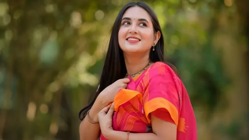 মস্তিষ্কের টিউমার পর জয়ী তানিয়া বৃষ্টি, ৯ মাস পর ‘অংশীদার’ নাটকে শুটিংয়ে ফিরে এলেন