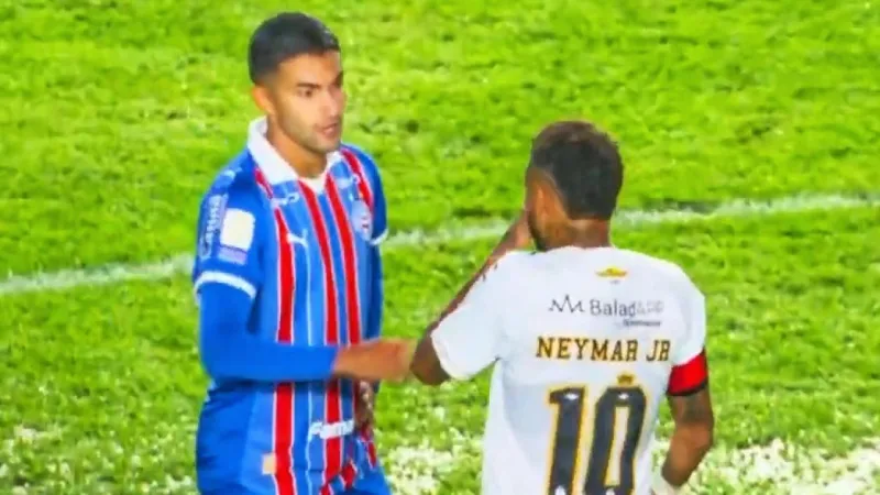 সান্তোসের ম্যাচে নেইমারকে লাল কার্ড, তিনি বললেন ‘ফুটবলের বড় প্রতারণা’