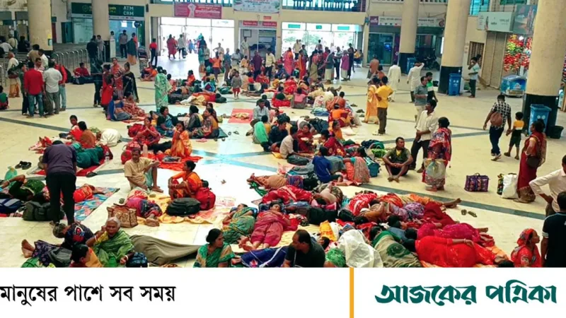 নীলসাগর এক্সপ্রেস লাইনচ্যুত, রাজশাহী-ঢাকা রুটে ট্রেন চলাচলে বিঘ্ন