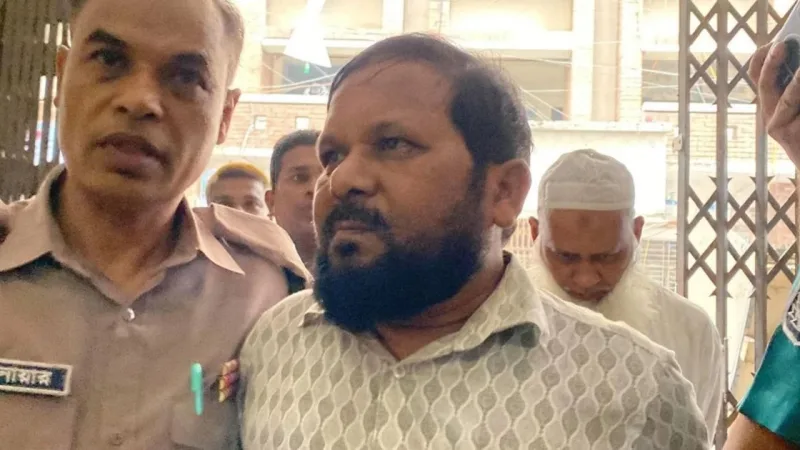 জামায়াত এমপির জামাতা ও বিকাশ চন্দ্র শাহকে নিউ গিনি প্রোপার্টিজ ভাঙচুর মামলায় জামিন