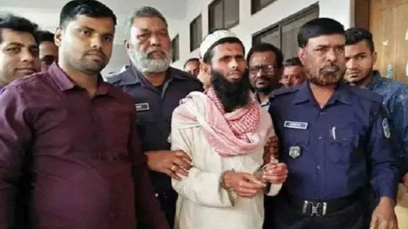 ময়মনসিংহে বাবাকে কুপিয়ে হত্যার মামলায় হাইকোর্টে শারিয়ত উল্লাহকে খালাস