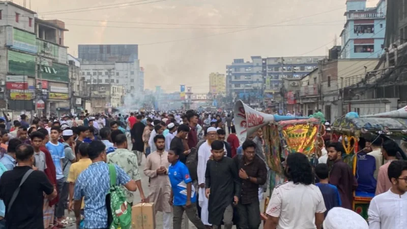 গাজীপুরের টঙ্গীতে মাদরাসা শিক্ষার্থী আহত, ঢাকা‑ময়মনসিংহ মহাসড়ক অবরোধ